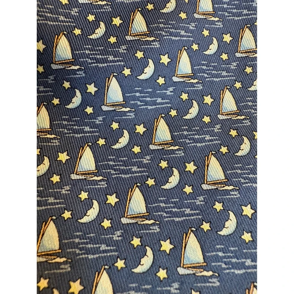 Vineyard‎ Vines Silk Necktie Sailing Boats Moons Stars Navy Blue Men's Accessory